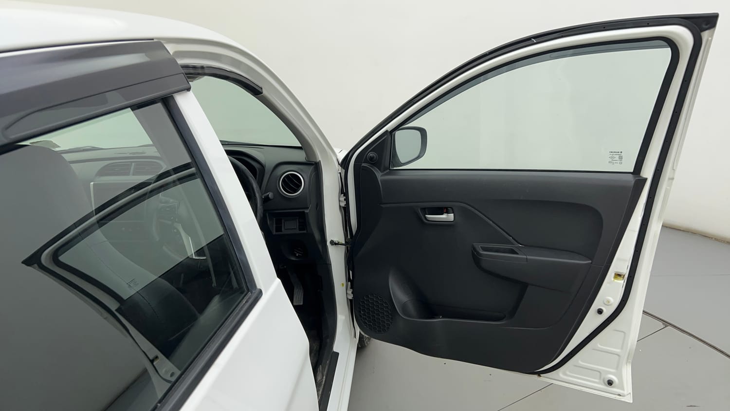 Used 2022 Maruti Suzuki Alto K10 VXi Plus Petrol Manual interior RIGHT FRONT DOOR OPEN VIEW