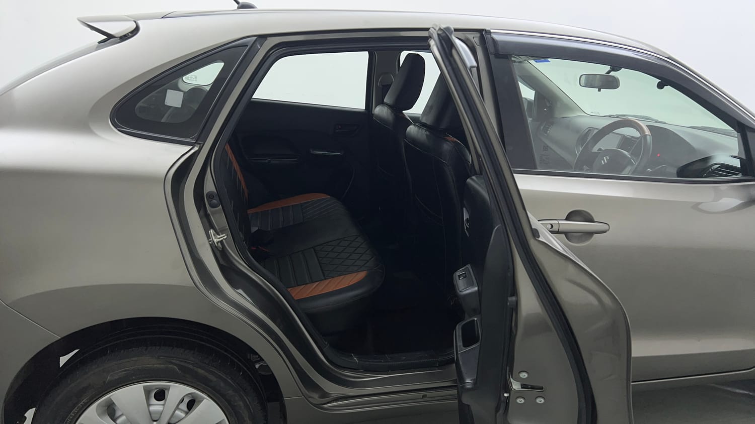 Used 2021 Maruti Suzuki Baleno Sigma Petrol Manual interior RIGHT SIDE REAR DOOR CABIN VIEW