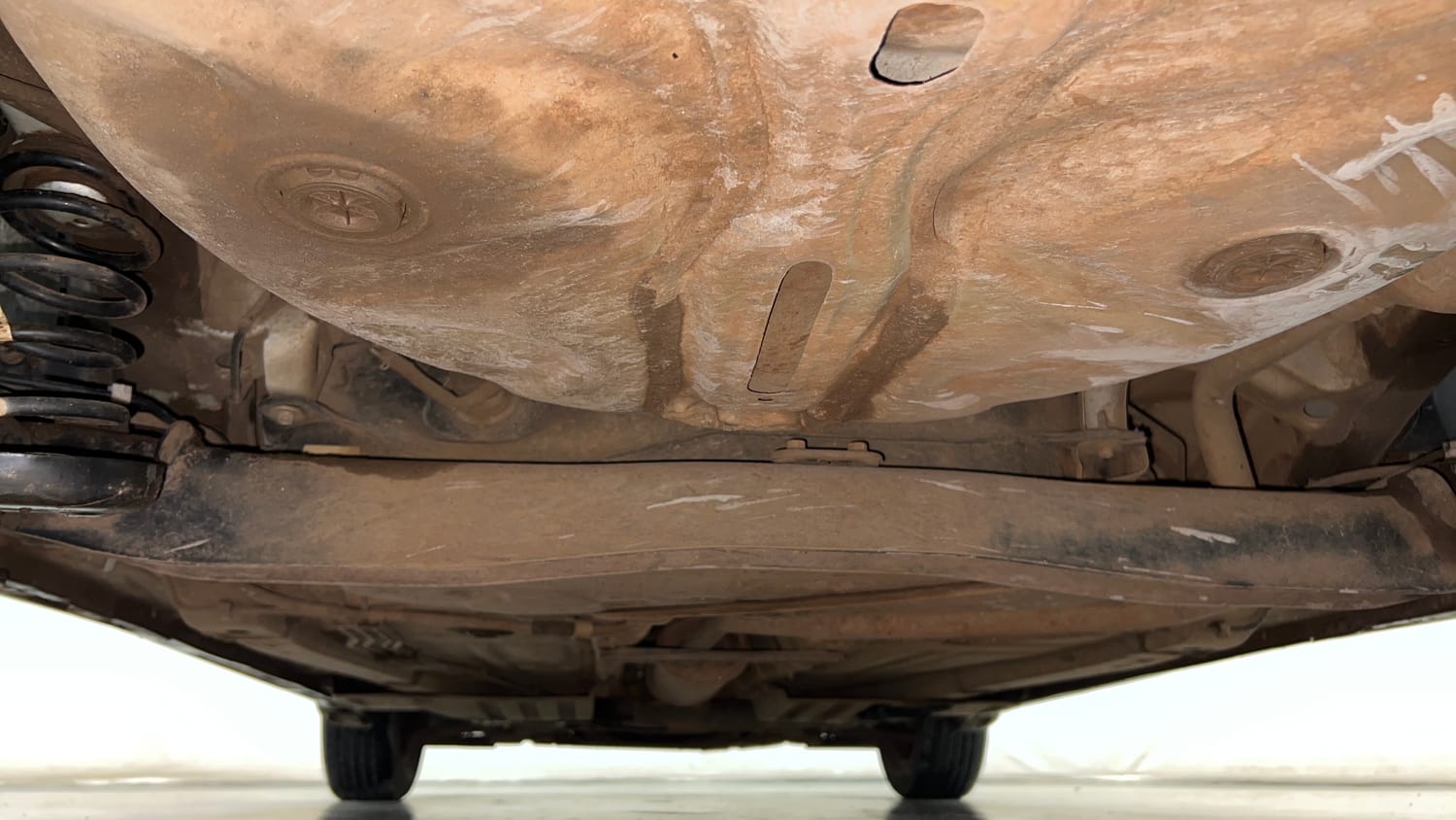 Used 2025 Toyota Glanza E Petrol Manual extra REAR UNDERBODY VIEW (TAKEN FROM REAR)