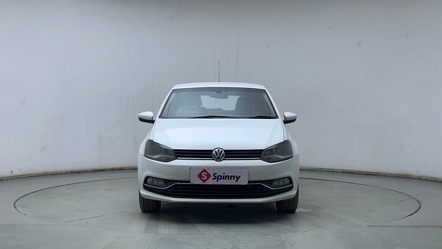 Used 2017 Volkswagen Polo Highline1.5L (D) Diesel Manual exterior FRONT VIEW
