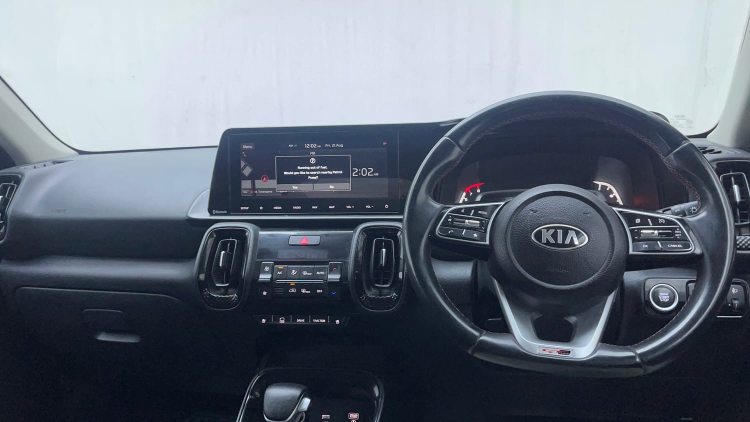 Used 2021 Kia Sonet GTX Plus 1.0 DCT Petrol Automatic interior DASHBOARD VIEW
