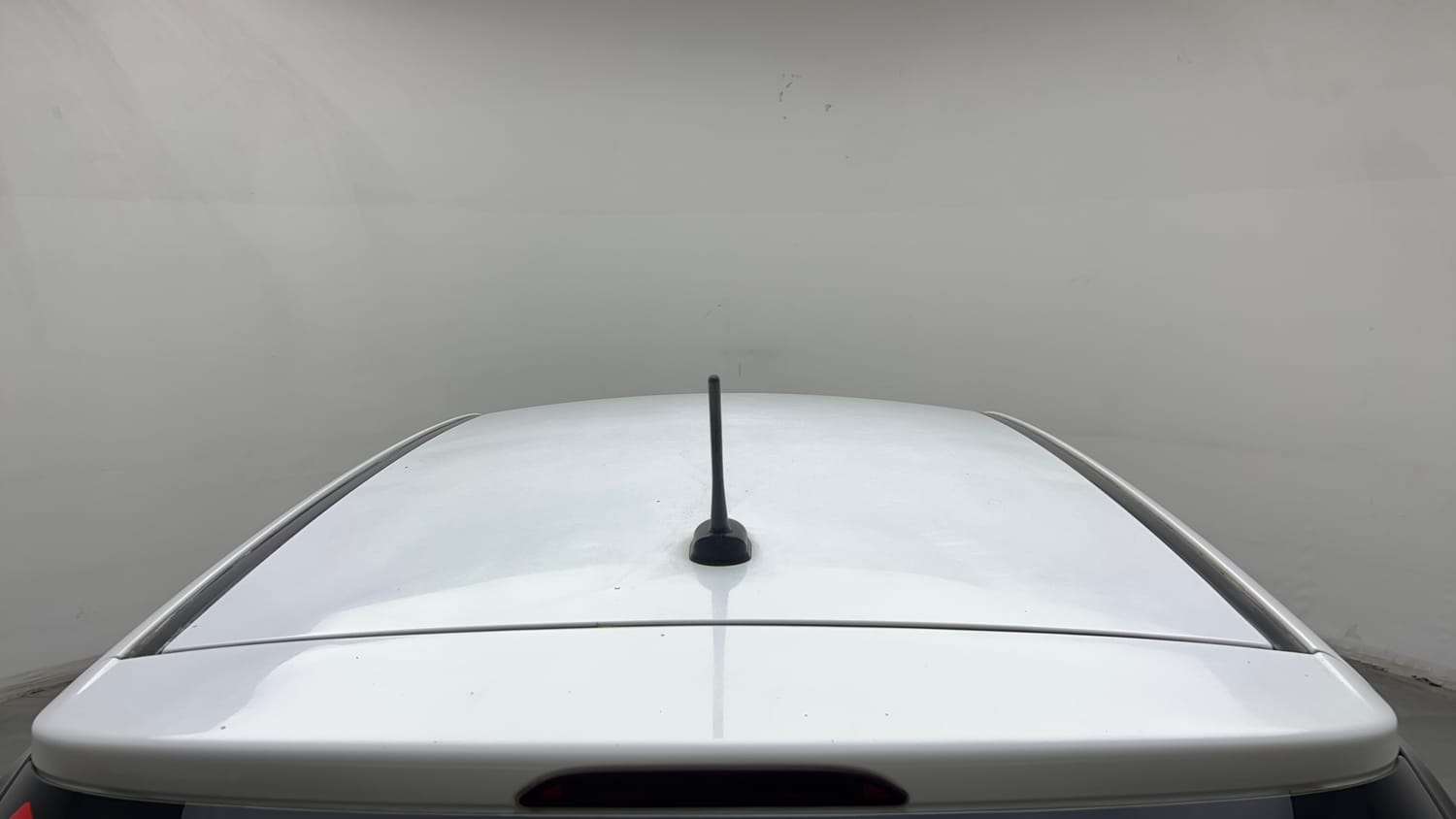 Used 2019 Hyundai Elite i20 Asta 1.2 AT Petrol Automatic exterior EXTERIOR ROOF VIEW