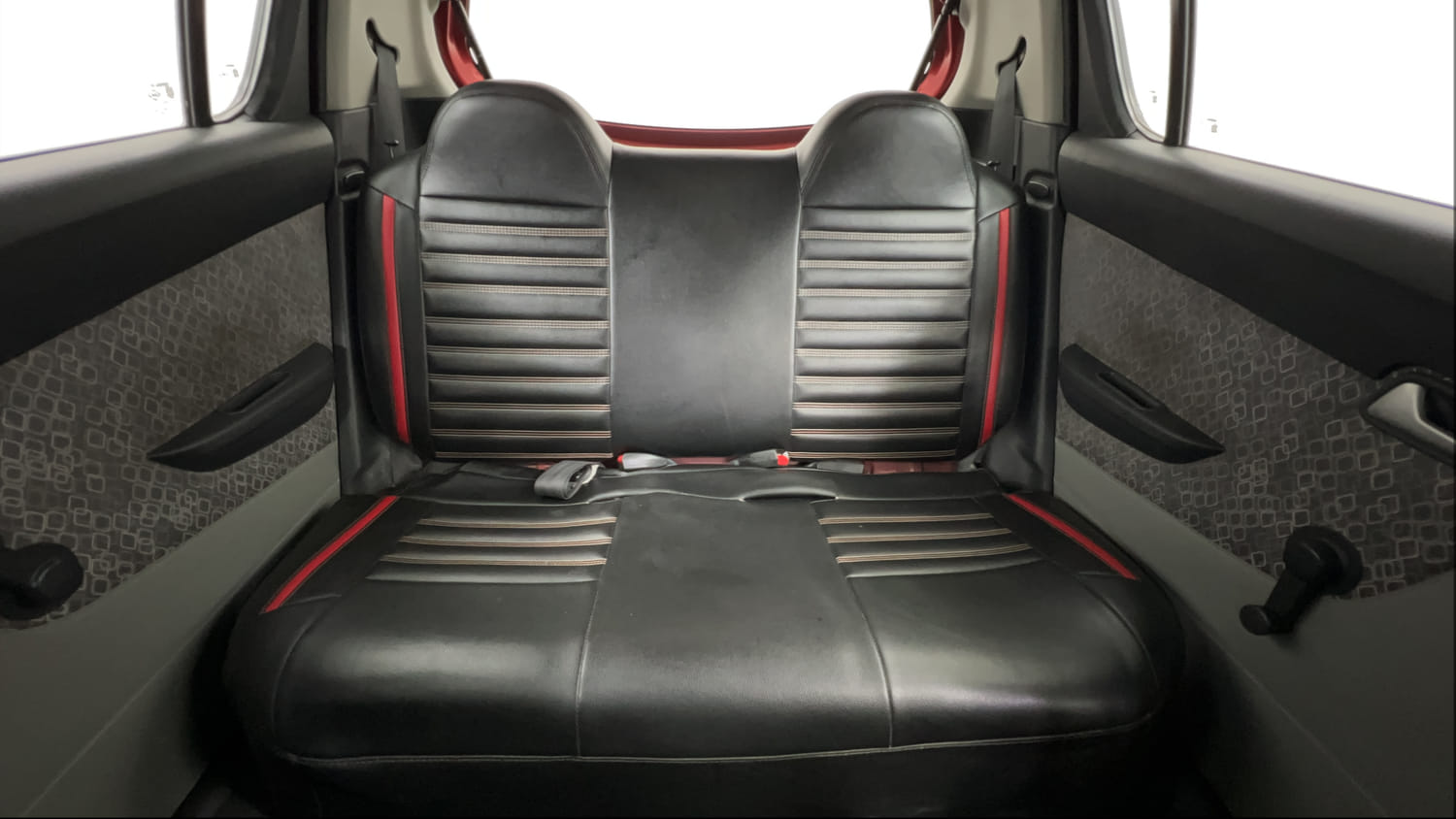 Used 2016 Maruti Suzuki Alto 800 Vxi Petrol Manual interior REAR SEAT CONDITION VIEW