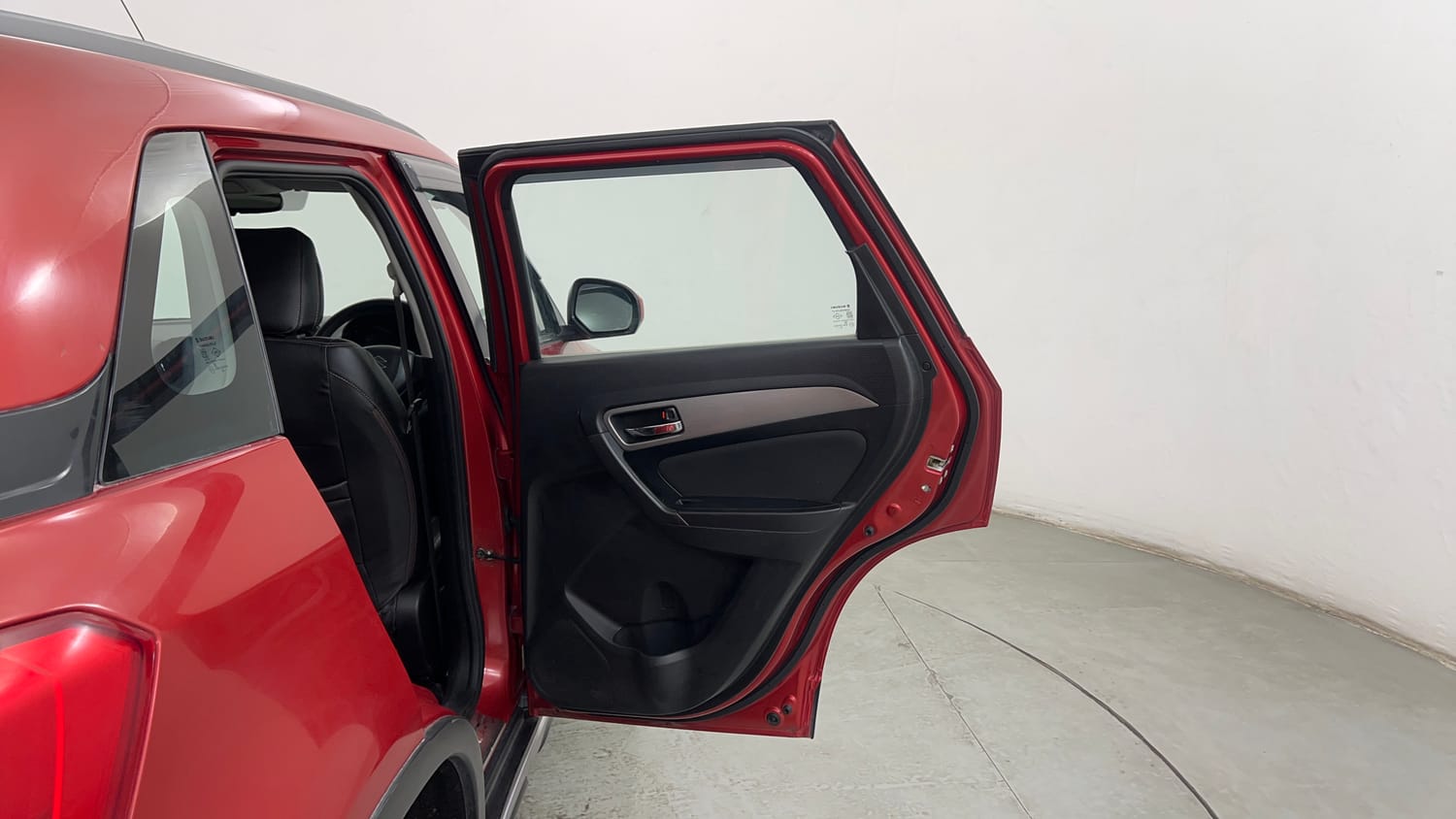 Used 2018 Maruti Suzuki Vitara Brezza [2016-2020] ZDi Diesel Manual interior RIGHT REAR DOOR OPEN VIEW