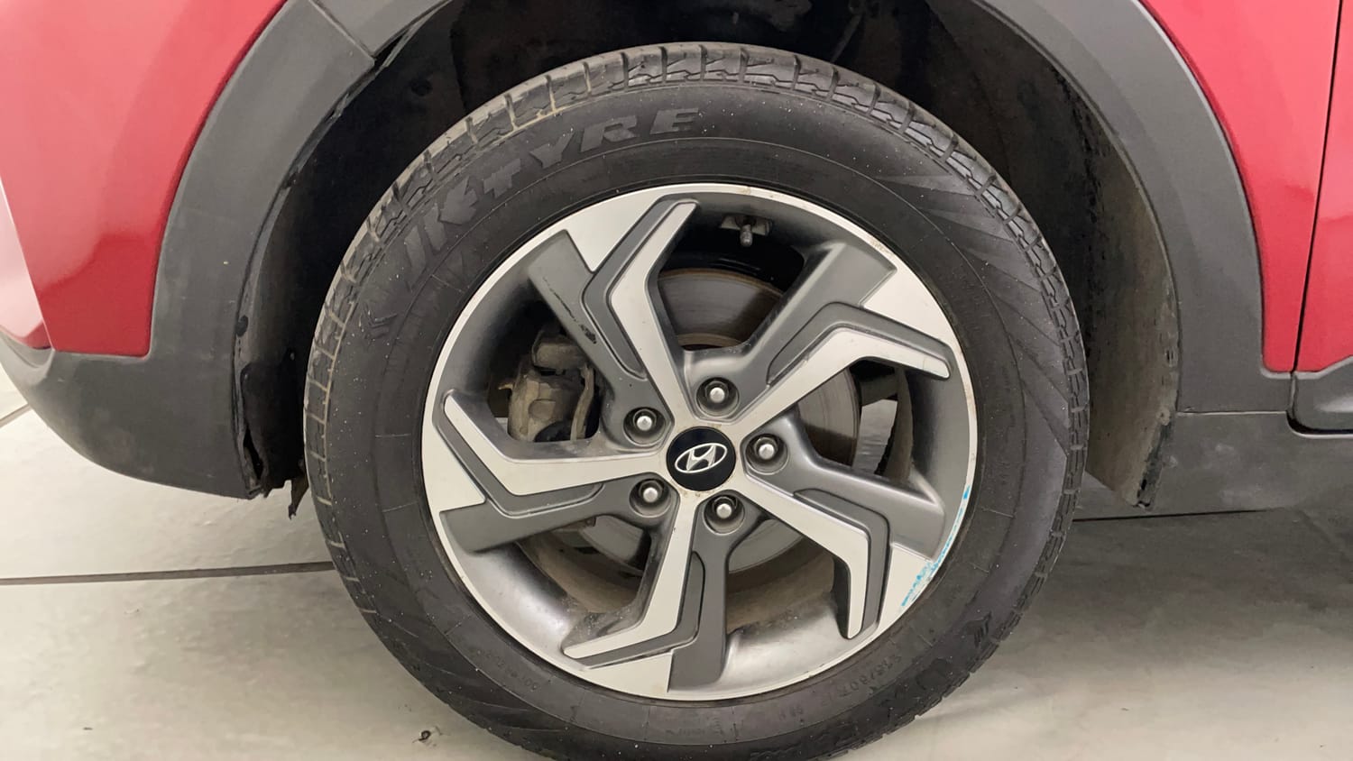 Used 2018 Hyundai Creta SX 1.6 (O) Petrol Petrol Manual tyres LEFT FRONT TYRE RIM VIEW