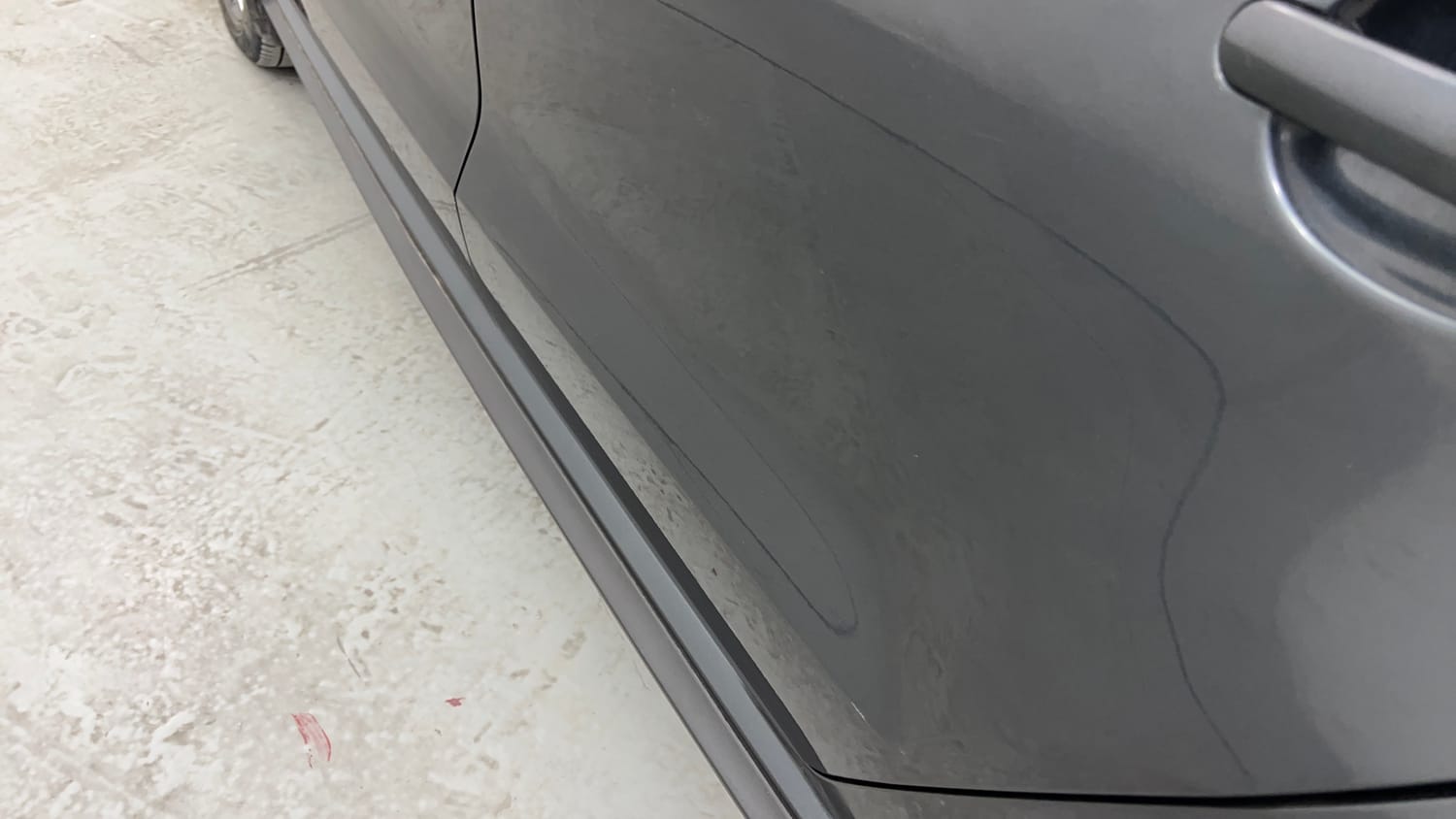 Used 2020 Volkswagen Polo Highline Plus 1.0L TSI Petrol Manual dents MINOR SCRATCH