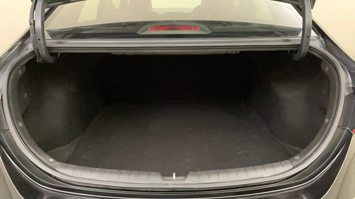 Used 2021 Hyundai Verna SX (O) 1.6 VTVT AT Petrol Automatic interior DICKY INSIDE VIEW