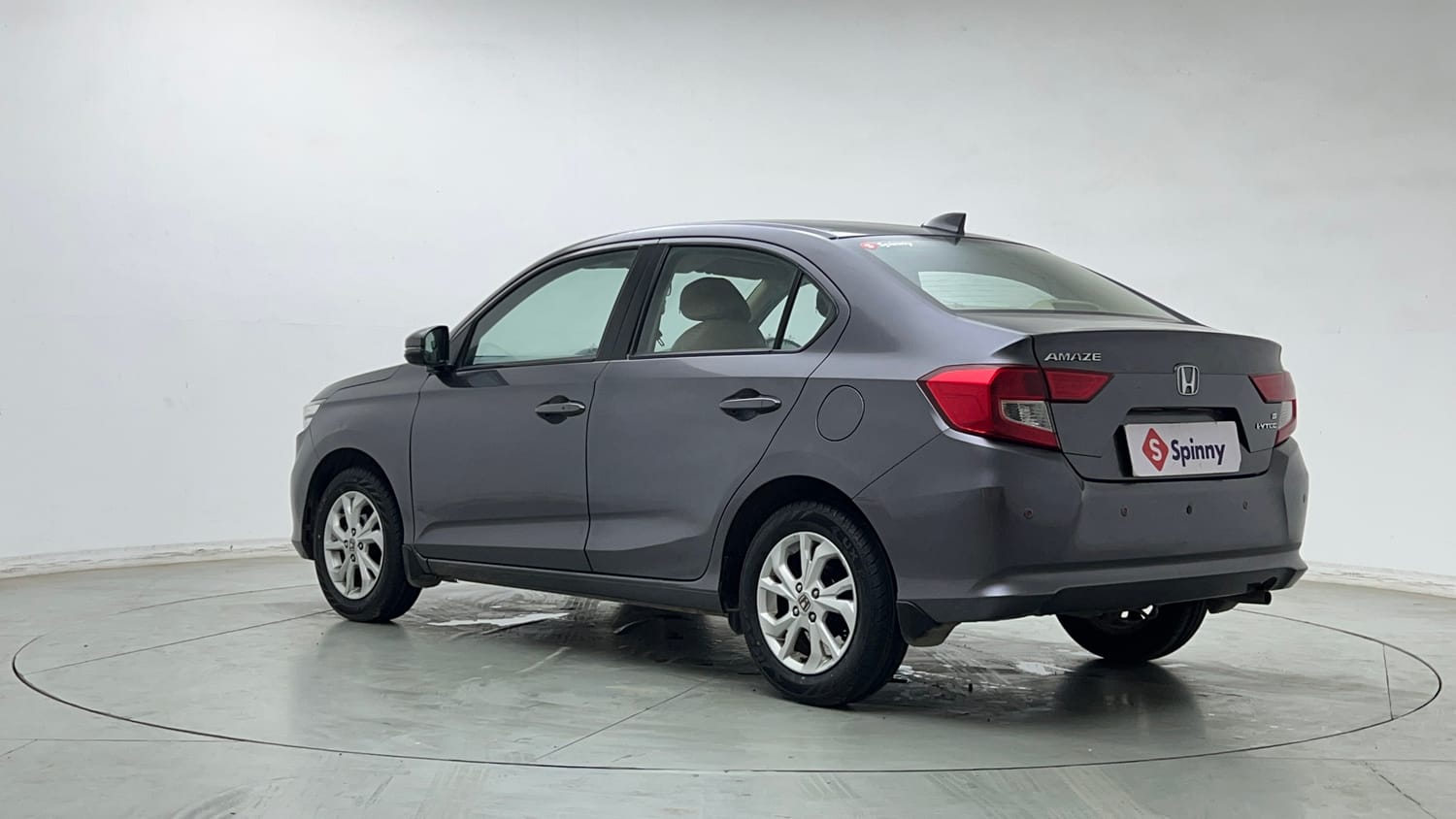 Used 2019 Honda Amaze 1.2 V CVT Petrol Petrol Automatic exterior LEFT REAR CORNER VIEW
