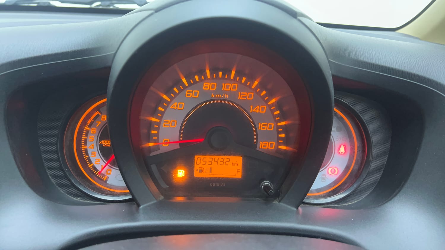 Used 2014 Honda Brio S MT Petrol Manual interior CLUSTERMETER VIEW