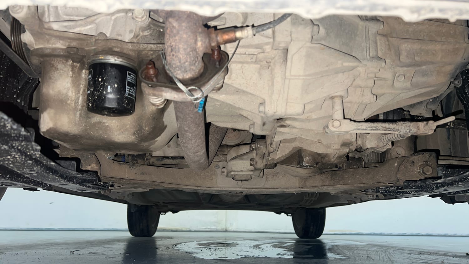 Used 2020 Maruti Suzuki Baleno Alpha Petrol Manual extra FRONT LEFT UNDERBODY VIEW