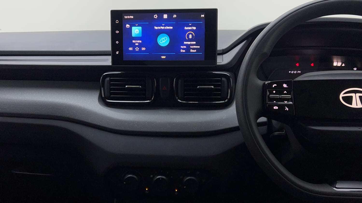 Used 2026 Tata Punch Pure + Petrol Manual interior MUSIC SYSTEM & AC CONTROL VIEW