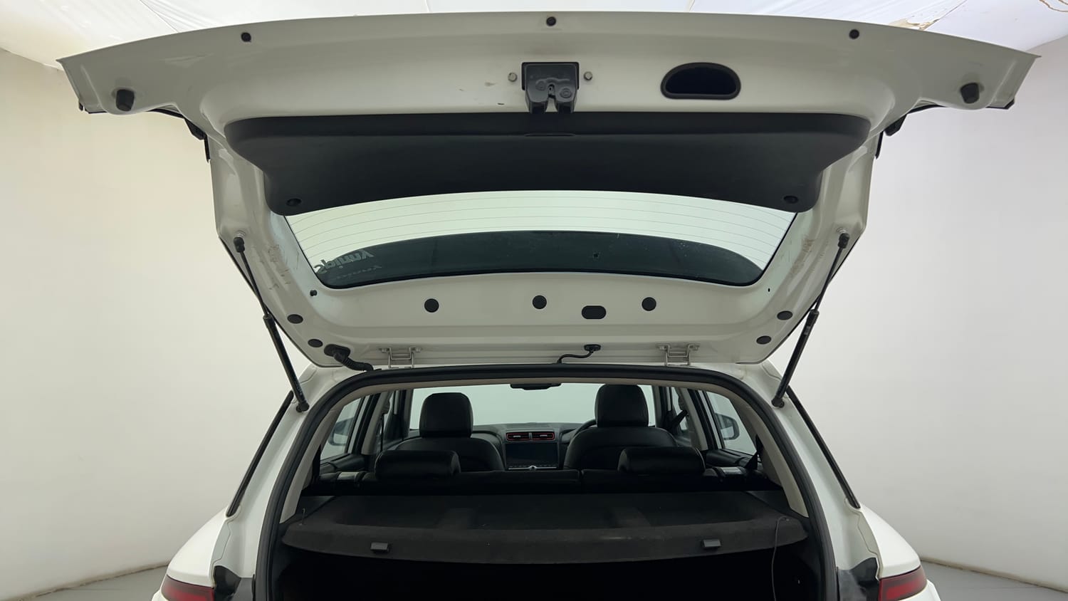 Used 2020 Hyundai Creta SX (O) 1.4 Turbo 7 DCT Petrol Automatic interior DICKY DOOR OPEN VIEW