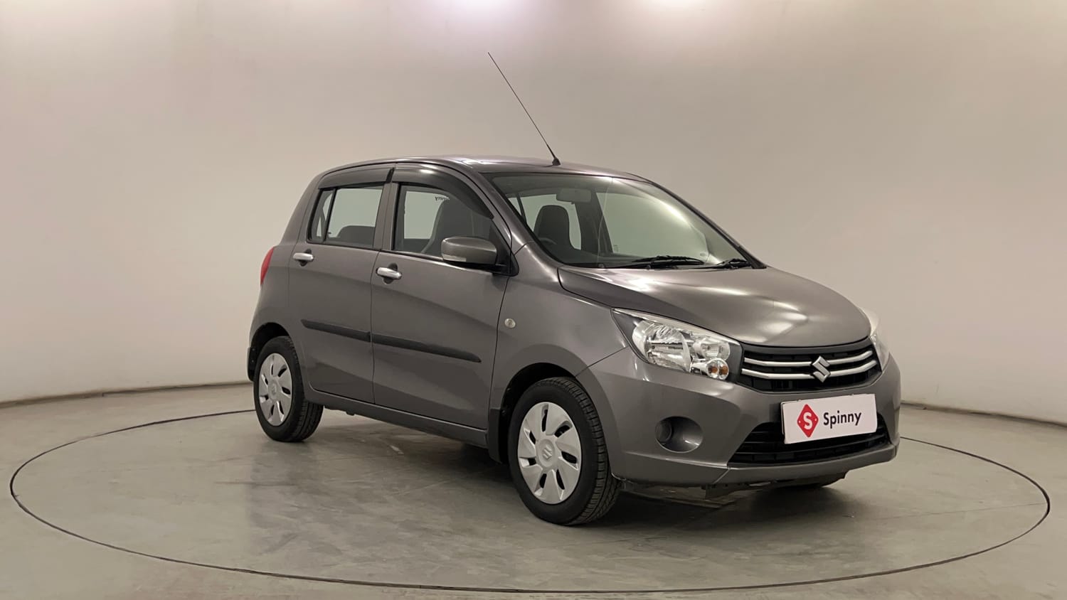 Used 2017 Maruti Suzuki Celerio VXi AMT Petrol Automatic exterior RIGHT FRONT CORNER VIEW