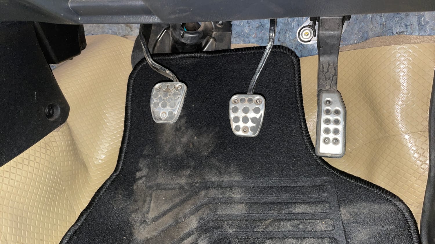 Used 2016 Honda City VX Petrol Manual interior PEDALS VIEW