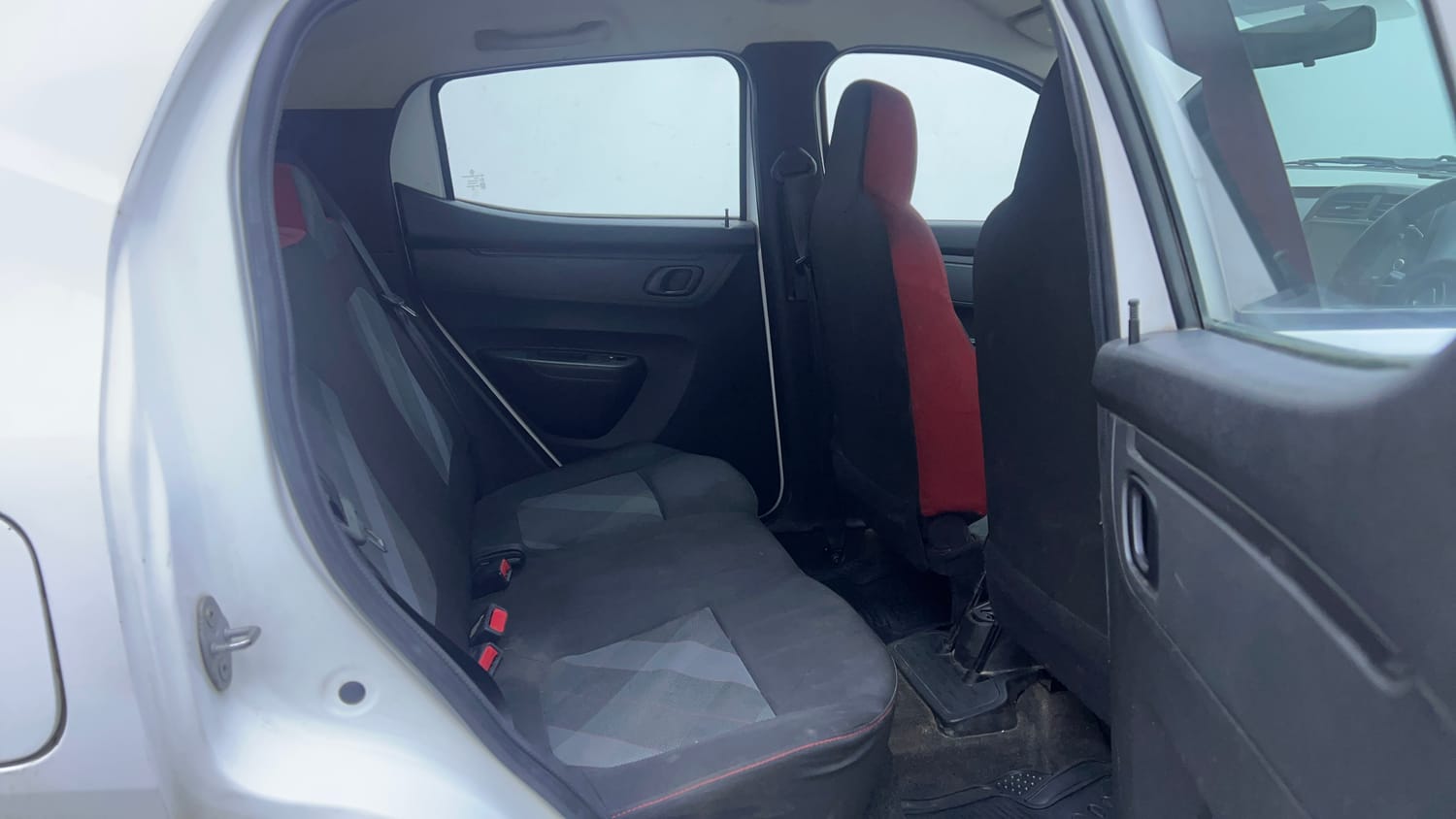 Used 2022 Renault Kwid RXT 1.0 Petrol Manual interior RIGHT SIDE REAR DOOR CABIN VIEW
