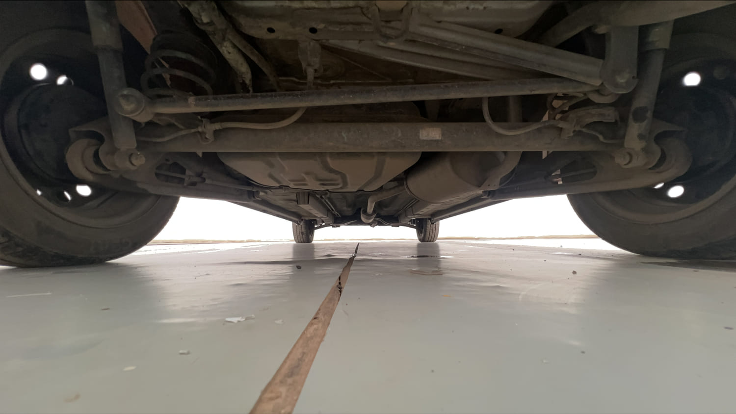 Used 2019 Maruti Suzuki Wagon R 1.0 VXI AMT Petrol Automatic extra REAR UNDERBODY VIEW (TAKEN FROM REAR)