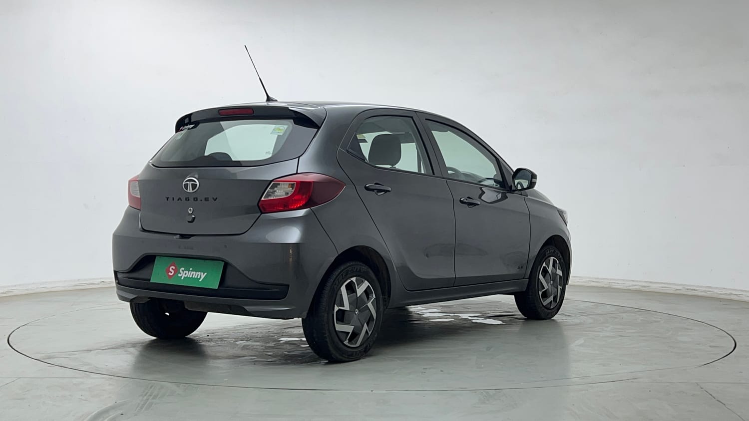 Used 2026 Tata Tiago EV XT Medium Range Electric Automatic exterior RIGHT REAR CORNER VIEW