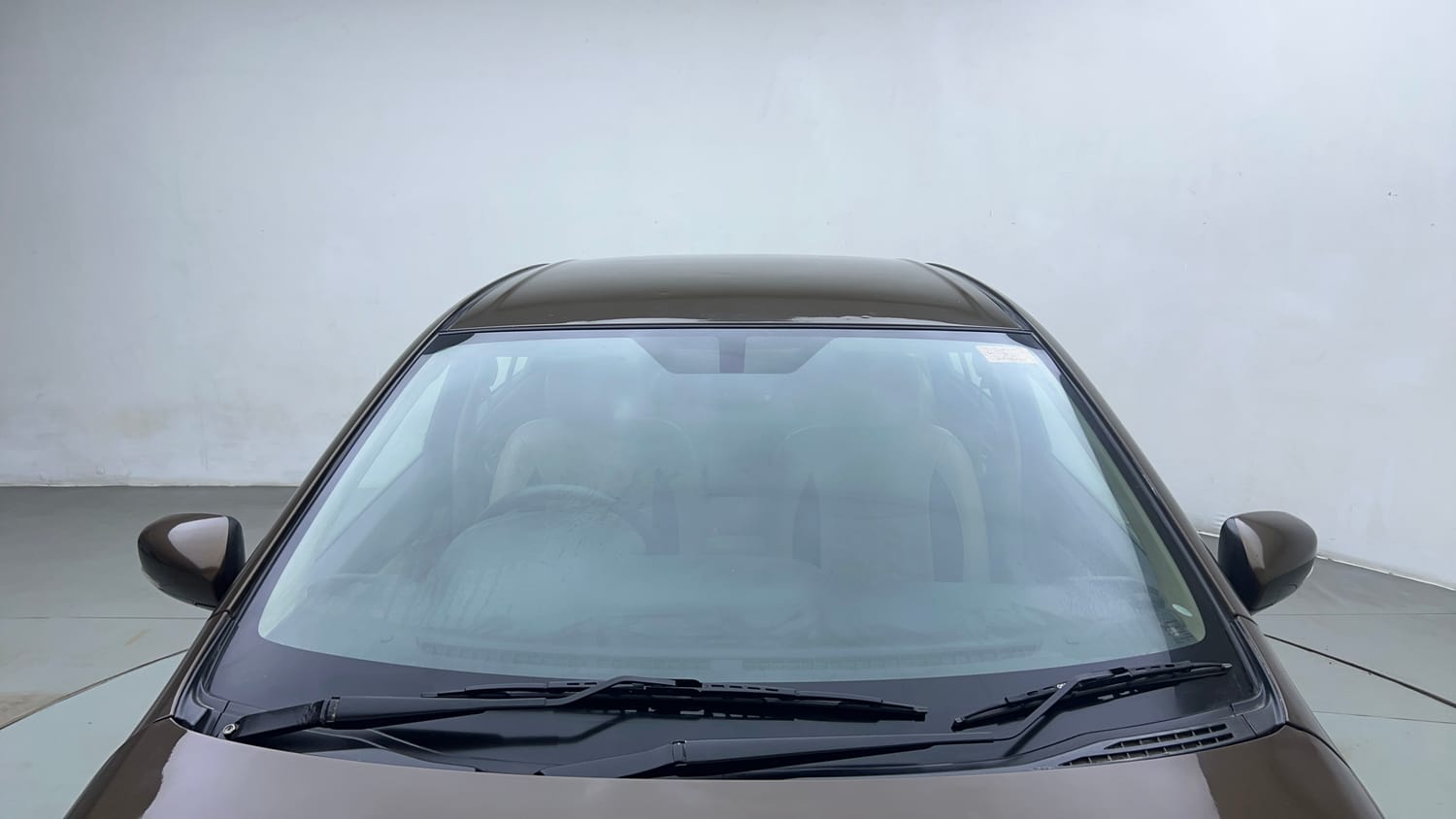 Used 2017 Maruti Suzuki Ciaz ZDi SHVS Diesel Manual exterior FRONT WINDSHIELD VIEW