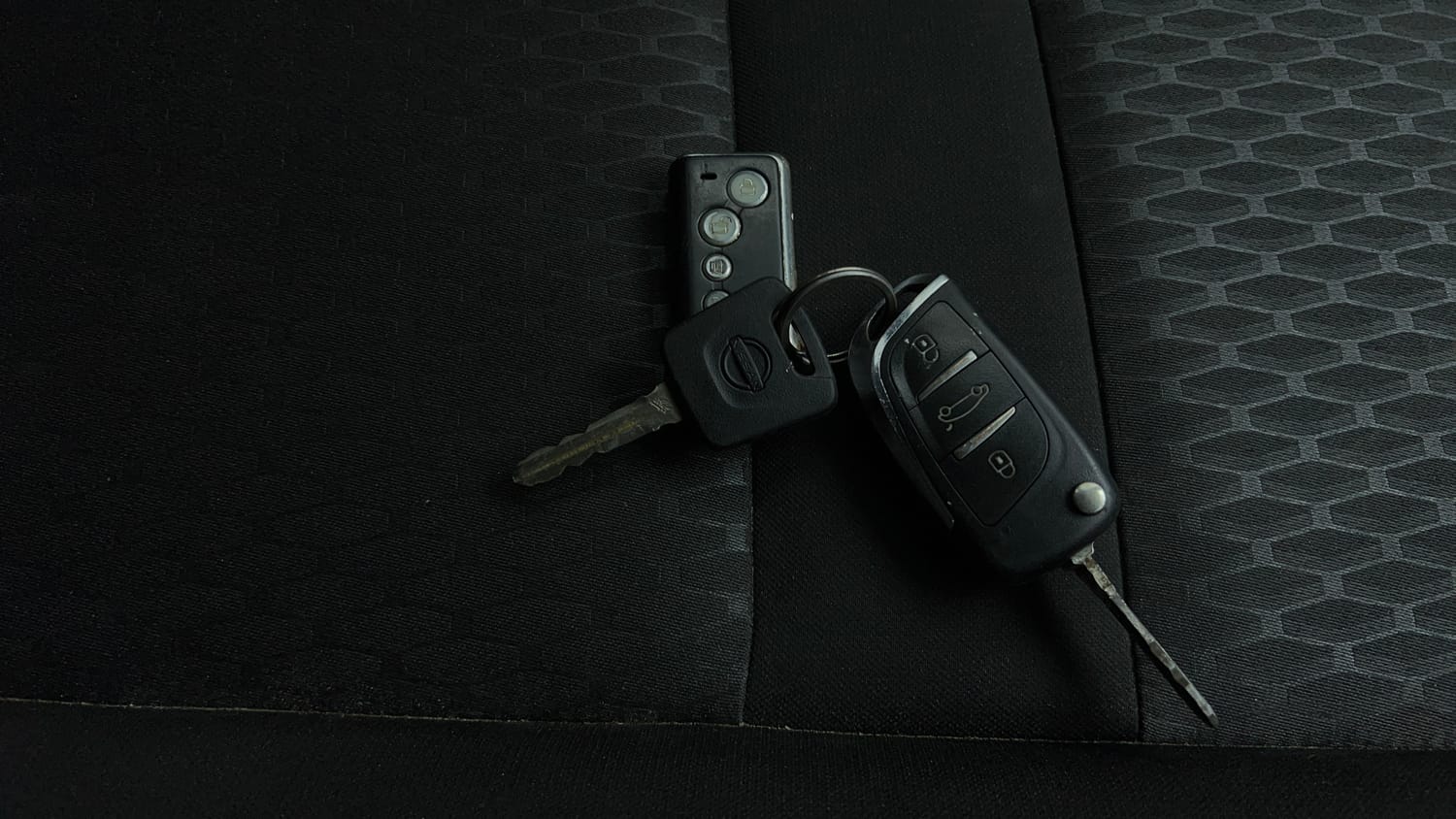 Used 2022 Nissan Magnite XE Petrol Manual extra CAR KEY VIEW