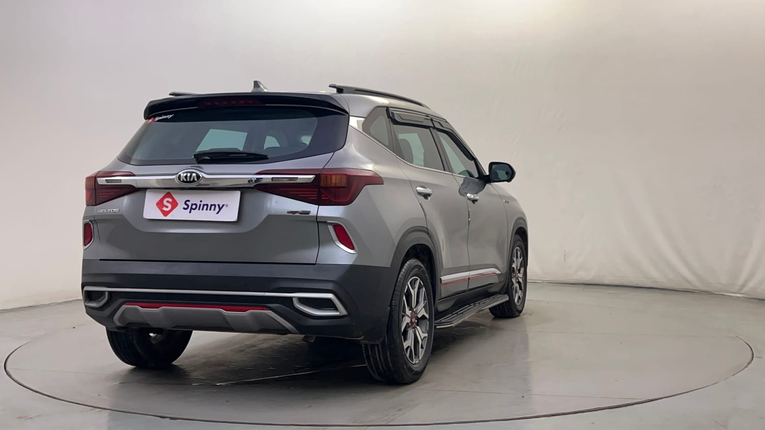 Used 2020 Kia Seltos GTX Plus AT 1.5 Diesel Diesel Automatic exterior RIGHT REAR CORNER VIEW