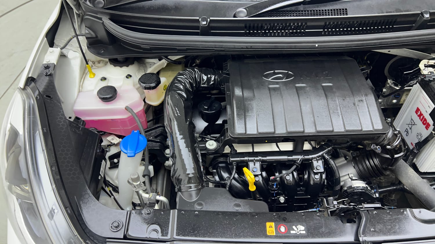 Used 2025 Hyundai Grand i10 Nios Sportz 1.2 Kappa VTVT Petrol Manual engine ENGINE RIGHT SIDE VIEW