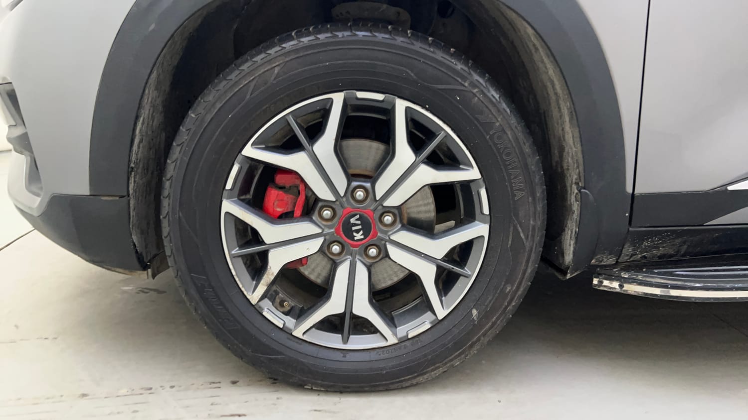 Used 2020 Kia Seltos GTX Plus AT 1.5 Diesel Diesel Automatic tyres LEFT FRONT TYRE RIM VIEW