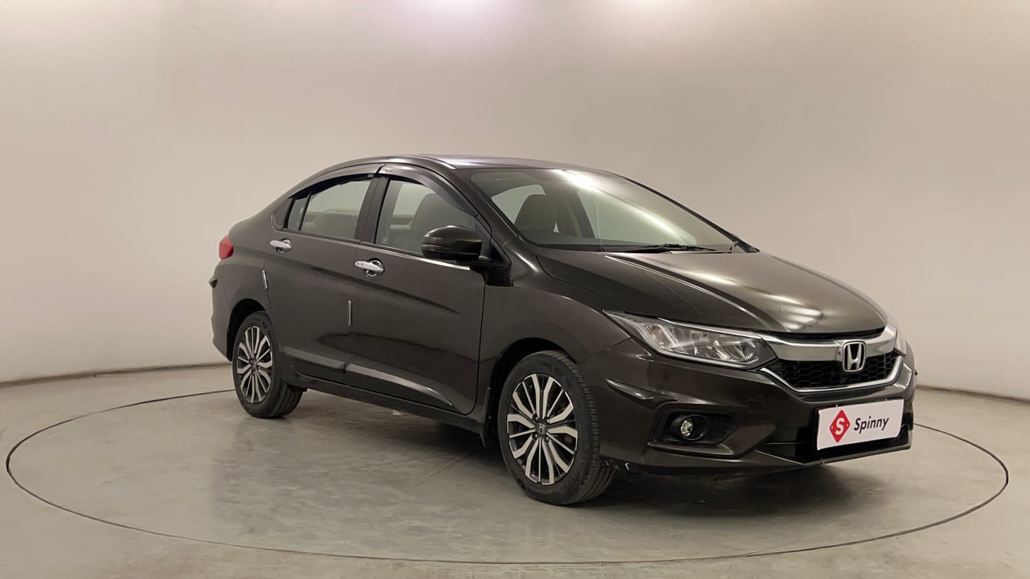 Used 2018 Honda City VX Petrol Petrol Manual exterior RIGHT FRONT CORNER VIEW