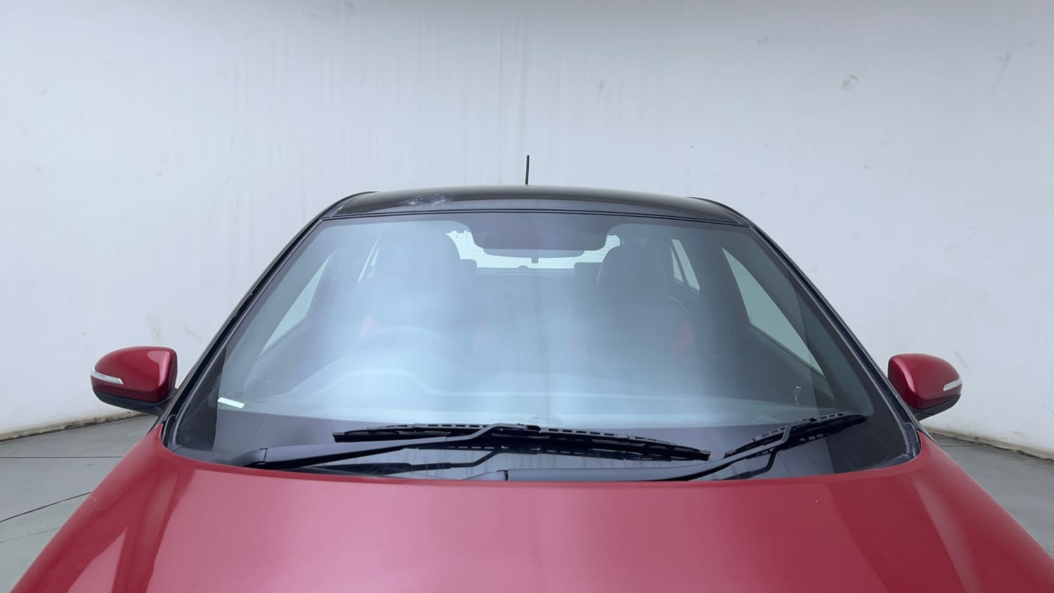 Used 2017 Hyundai Elite i20 Asta 1.2 Dual Tone Petrol Manual exterior FRONT WINDSHIELD VIEW