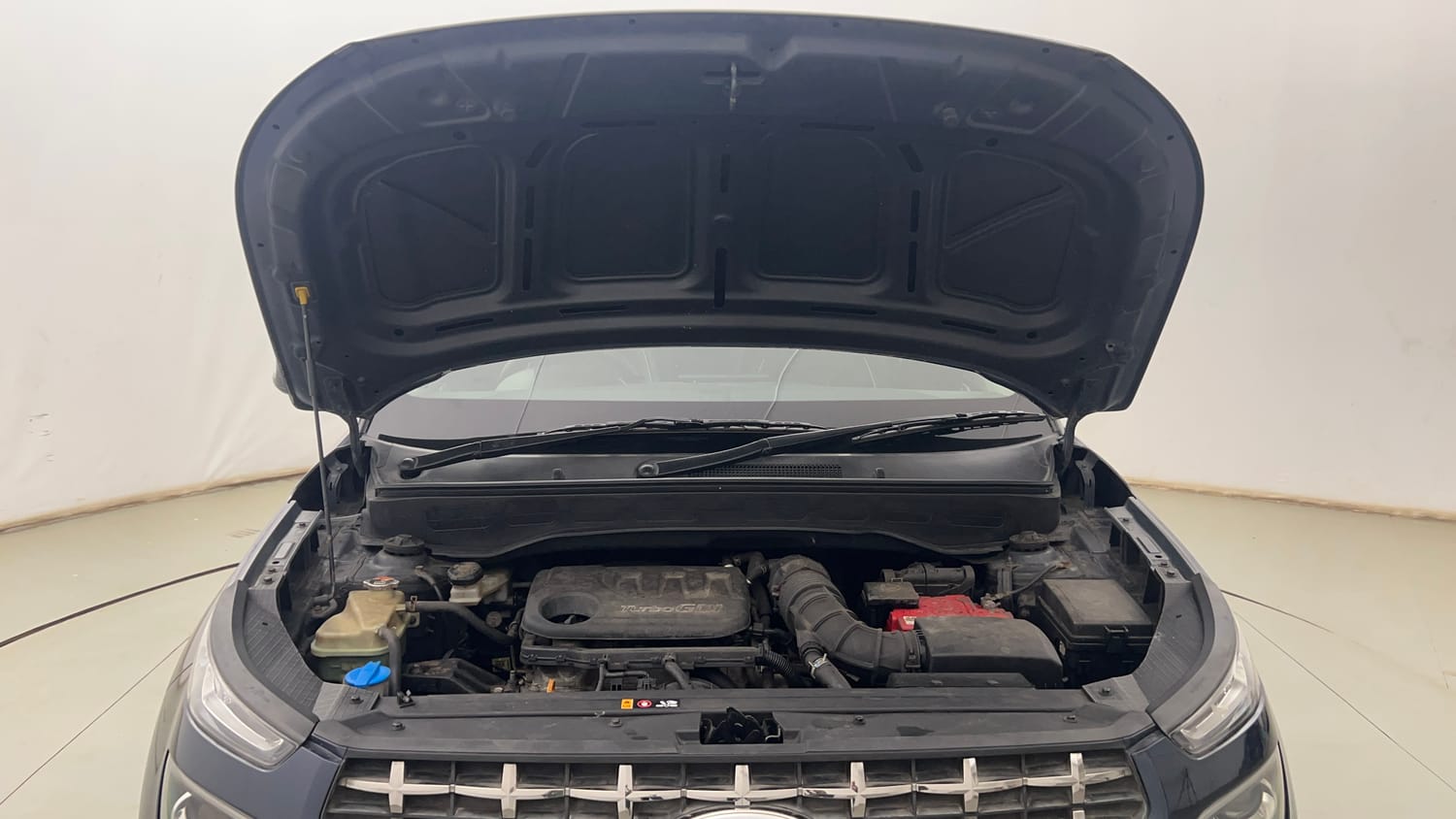 Used 2019 Hyundai Venue SX Plus 1.0 Turbo DCT Petrol Automatic engine ENGINE & BONNET OPEN FRONT VIEW