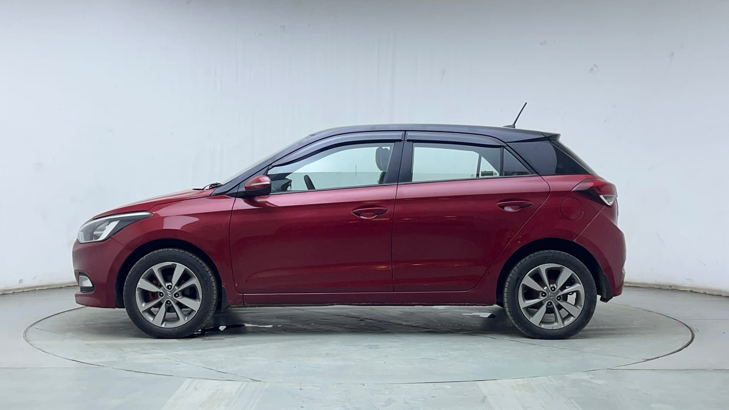 Used 2017 Hyundai Elite i20 Asta 1.2 Dual Tone Petrol Manual exterior LEFT SIDE VIEW