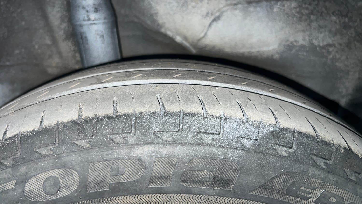 Used 2016 Honda City VX (O) MT BL Petrol Manual tyres RIGHT REAR TYRE TREAD VIEW