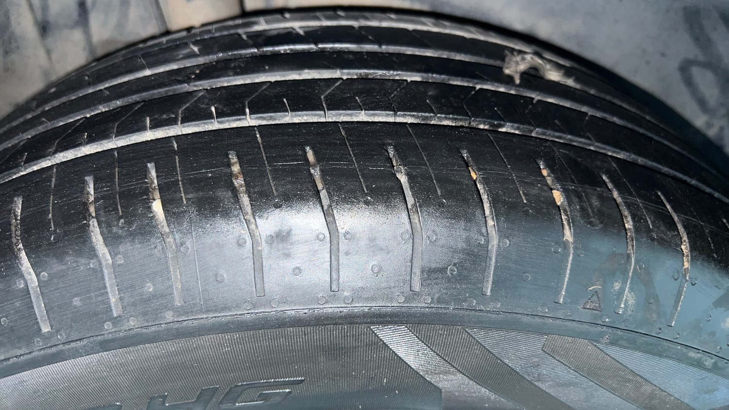 Used 2020 Maruti Suzuki S-Cross Alpha Petrol Manual tyres RIGHT REAR TYRE TREAD VIEW