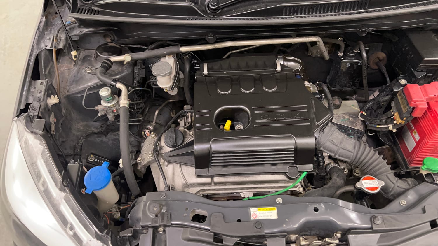 Used 2017 Maruti Suzuki Celerio VXi AMT Petrol Automatic engine ENGINE RIGHT SIDE VIEW