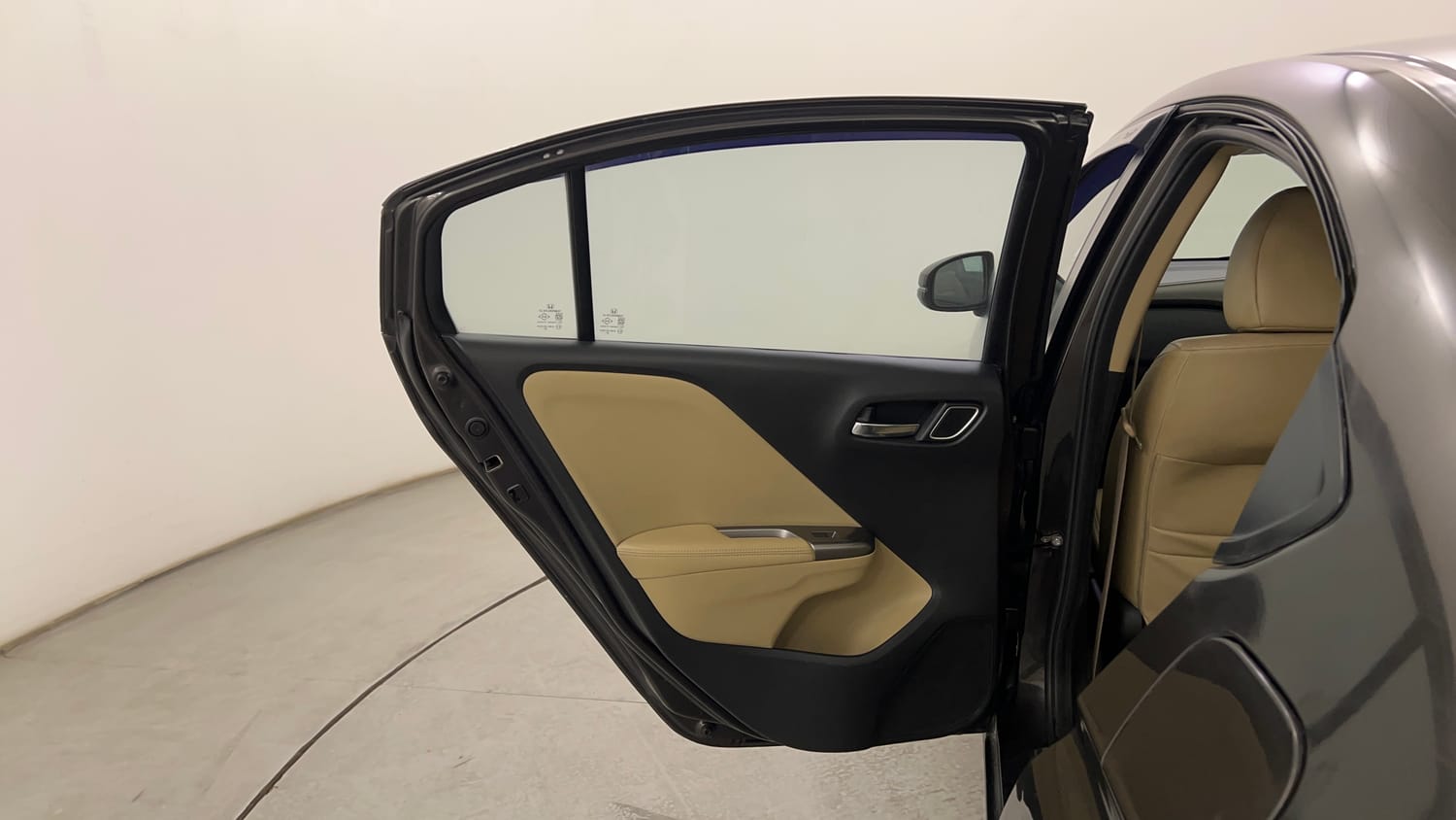 Used 2018 Honda City VX Petrol Petrol Manual interior LEFT REAR DOOR OPEN VIEW