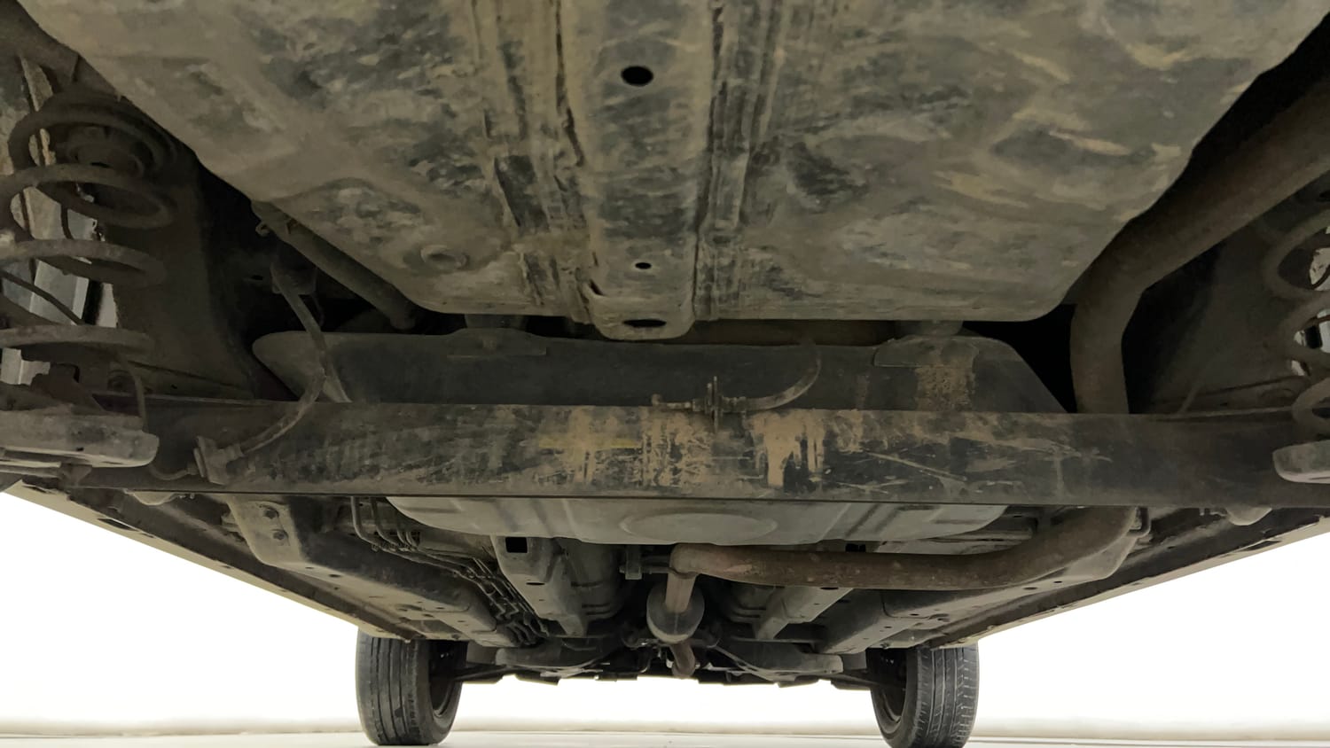 Used 2022 Tata Nexon XMA (S) Diesel Diesel Automatic extra REAR UNDERBODY VIEW (TAKEN FROM REAR)