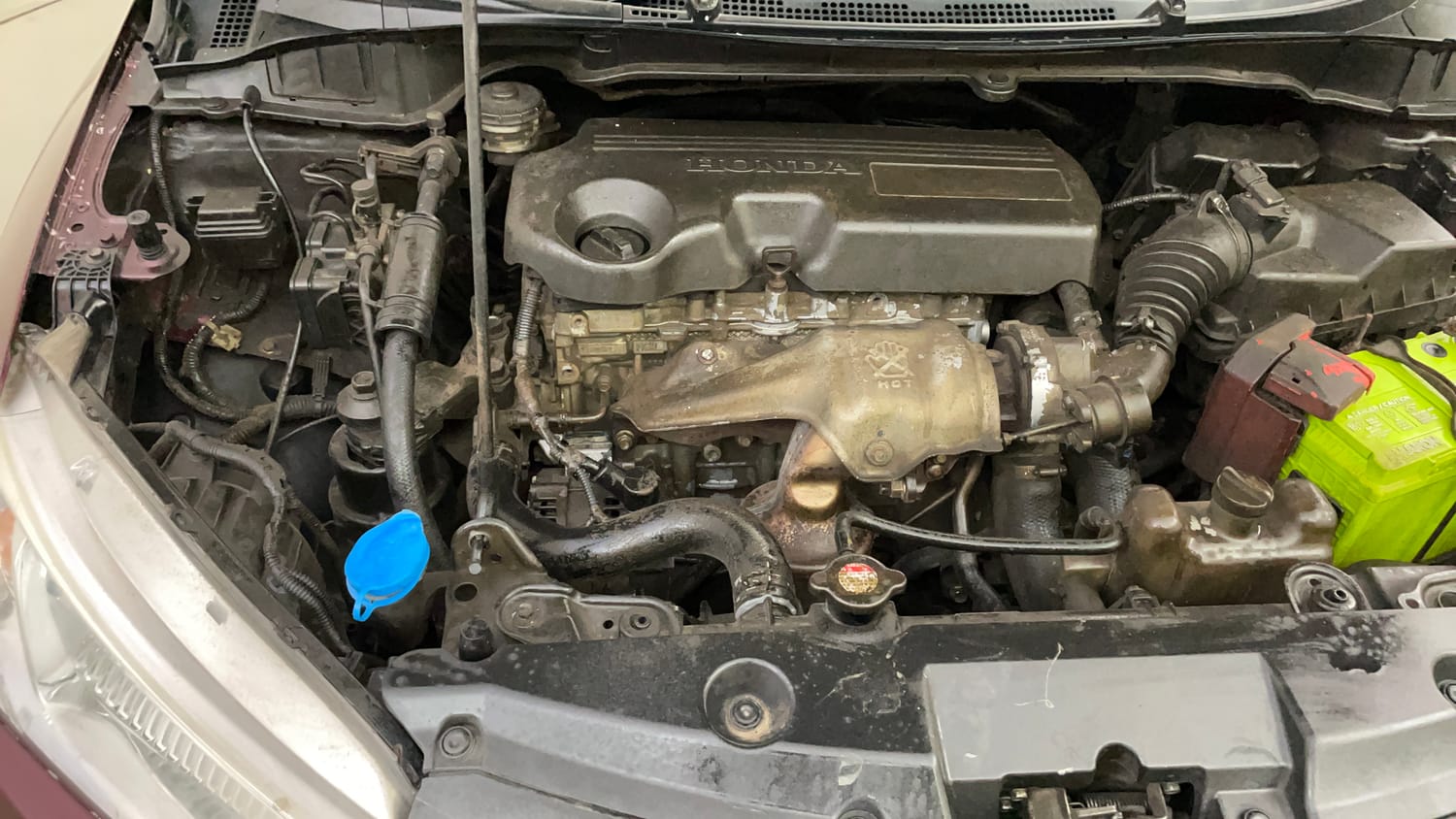 Used 2014 Honda City V Diesel Diesel Manual engine ENGINE RIGHT SIDE VIEW