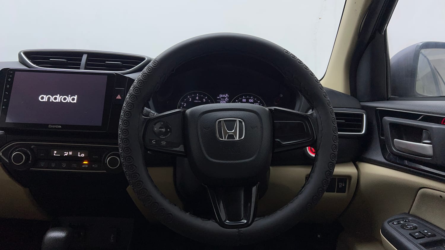 Used 2019 Honda Amaze 1.2 V CVT Petrol Petrol Automatic interior STEERING VIEW