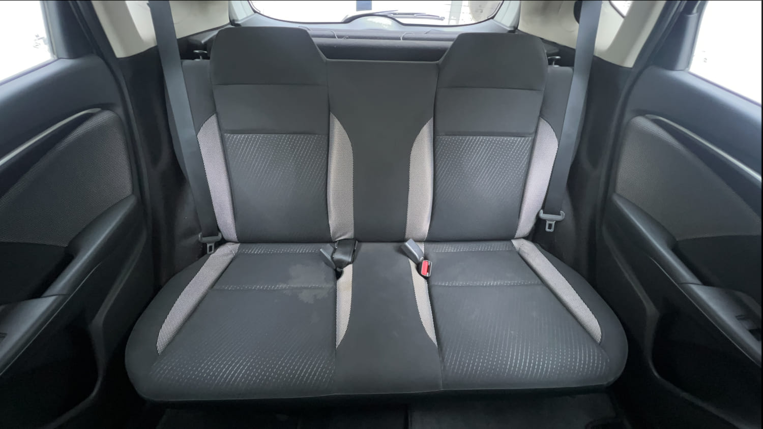 Used 2018 Honda WR-V VX MT Diesel Diesel Manual interior REAR SEAT CONDITION VIEW