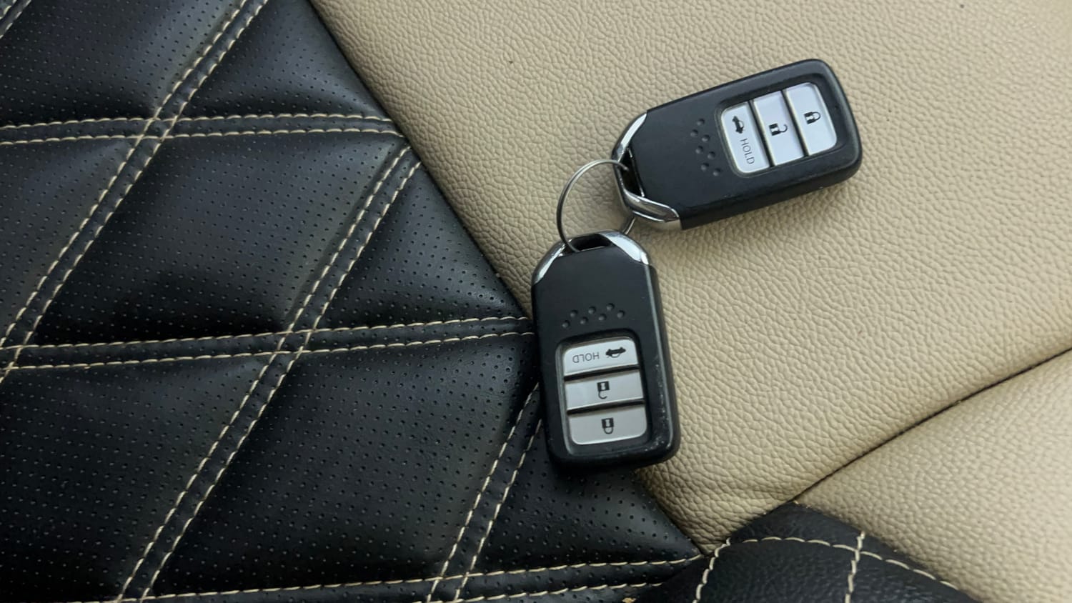 Used 2020 Honda Amaze 1.2 VX CVT Petrol Petrol Automatic extra CAR KEY VIEW