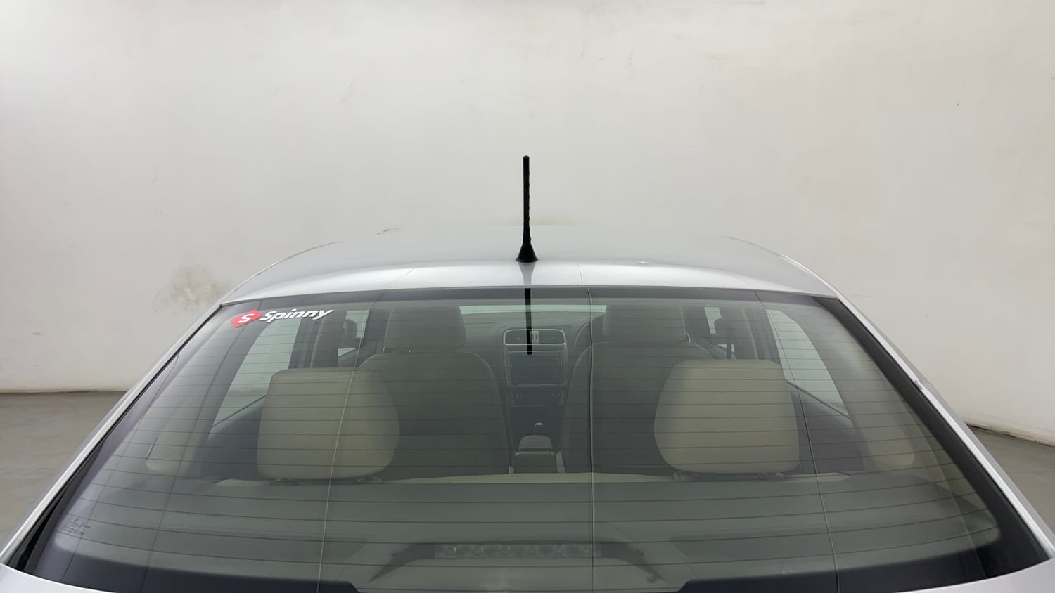 Used 2018 Volkswagen Vento Highline 1.6 (P) Petrol Manual exterior BACK WINDSHIELD VIEW