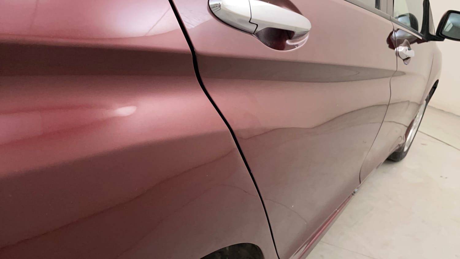 Used 2014 Honda City V Diesel Diesel Manual dents MINOR SCRATCH