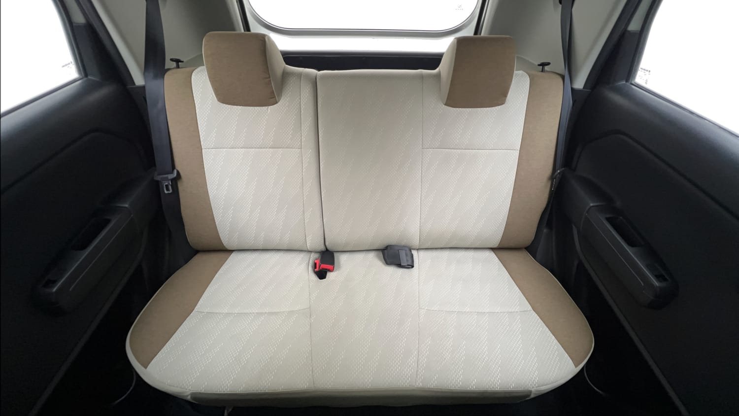Used 2019 Maruti Suzuki Wagon R VXi 1.0 Petrol Manual interior REAR SEAT CONDITION VIEW