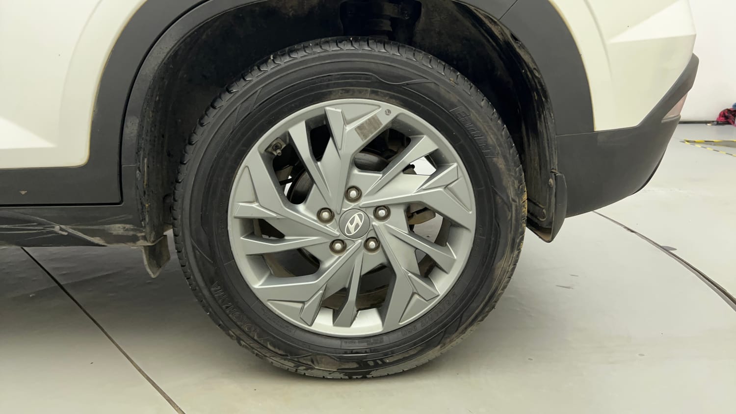 Used 2020 Hyundai Creta SX (O) 1.4 Turbo 7 DCT Petrol Automatic tyres LEFT REAR TYRE RIM VIEW