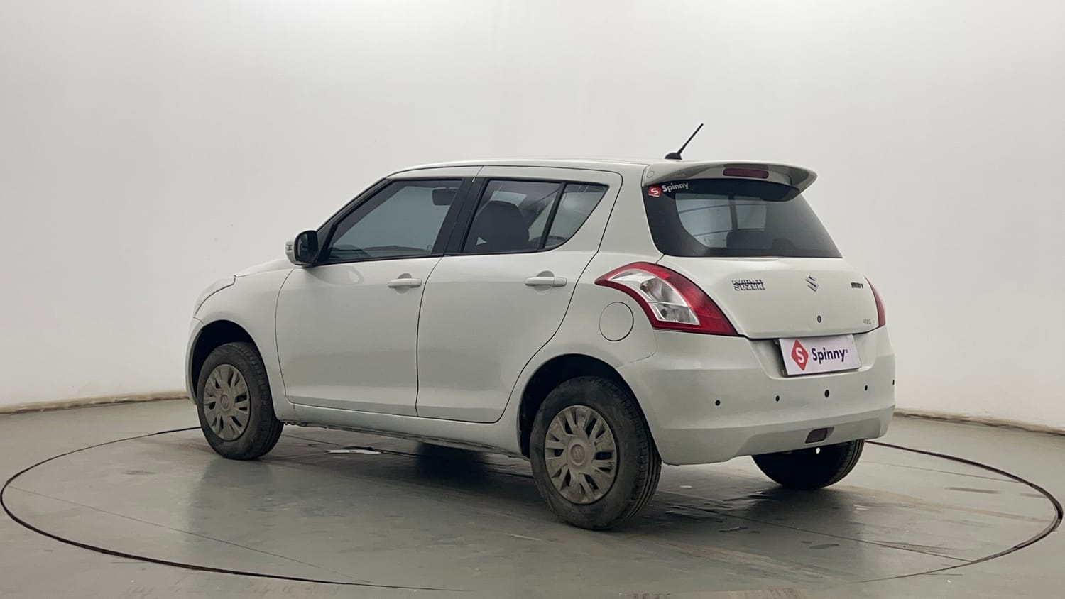 Used 2015 Maruti Suzuki Swift VXi Petrol Manual exterior LEFT REAR CORNER VIEW