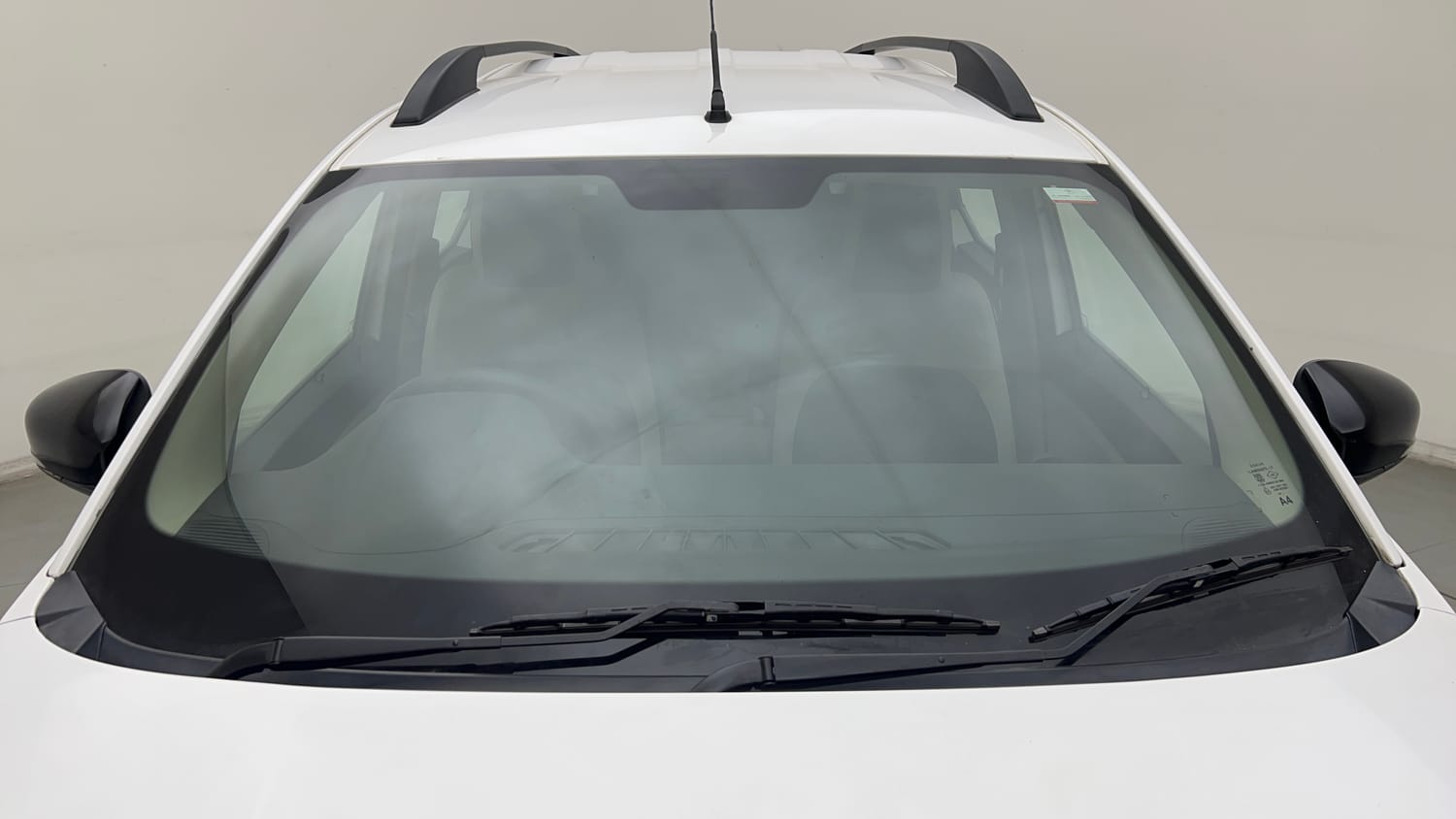 Used 2022 Renault Triber RXZ Petrol Automatic exterior FRONT WINDSHIELD VIEW