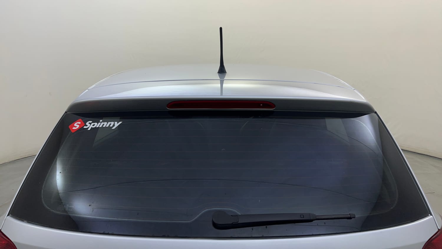 Used 2014 Volkswagen Polo Comfortline 1.2L (P) Petrol Manual exterior BACK WINDSHIELD VIEW