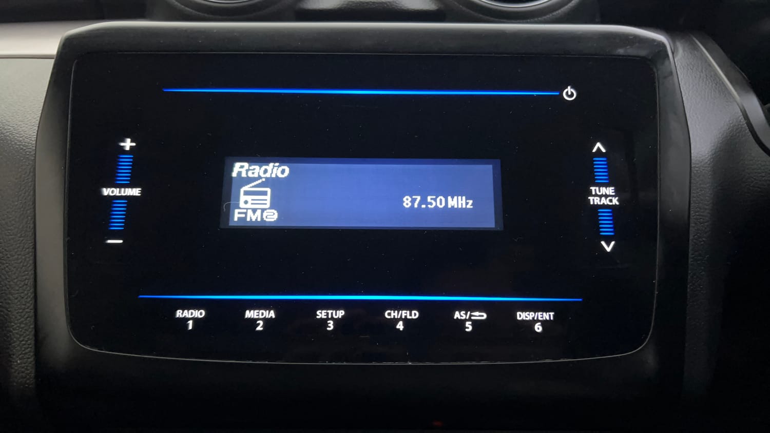 Used 2023 Maruti Suzuki Swift VXi Petrol Manual top_features Integrated (in-dash) music system