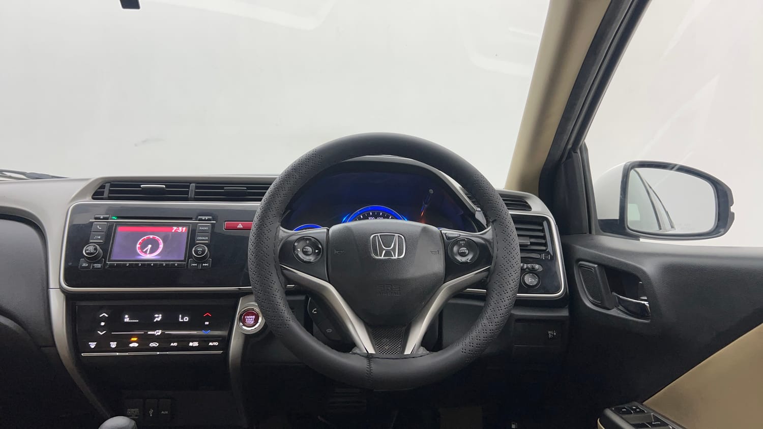 Used 2016 Honda City VX (O) MT BL Petrol Manual interior STEERING VIEW