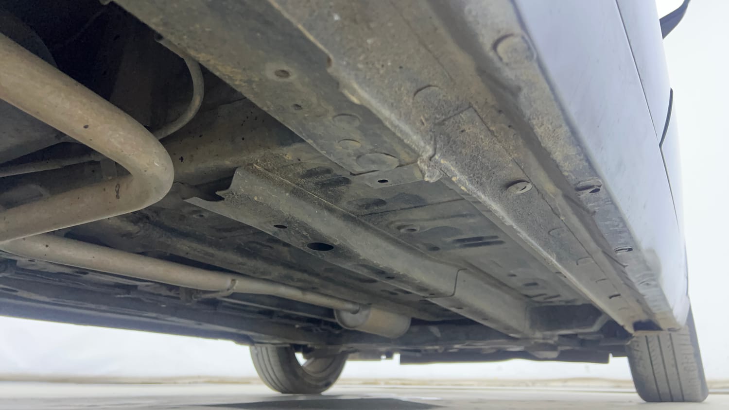 Used 2022 Tata Altroz XZ Plus Petrol Dark Edition Petrol Manual extra REAR RIGHT UNDERBODY VIEW