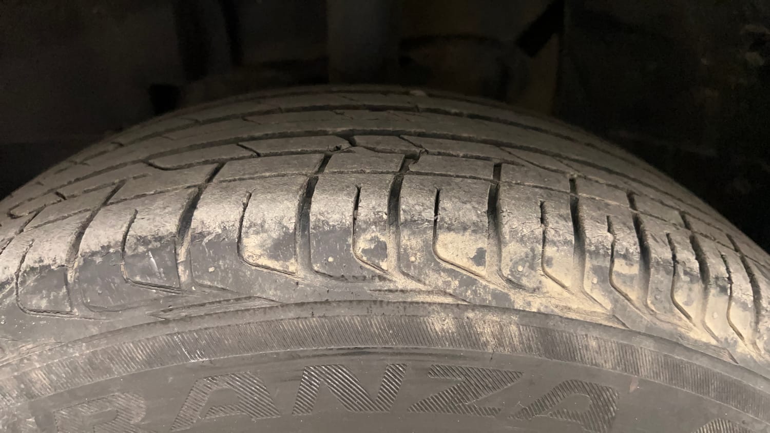 Used 2022 Tata Nexon XZA Plus (HS) Dark Edition Petrol Automatic tyres LEFT FRONT TYRE TREAD VIEW